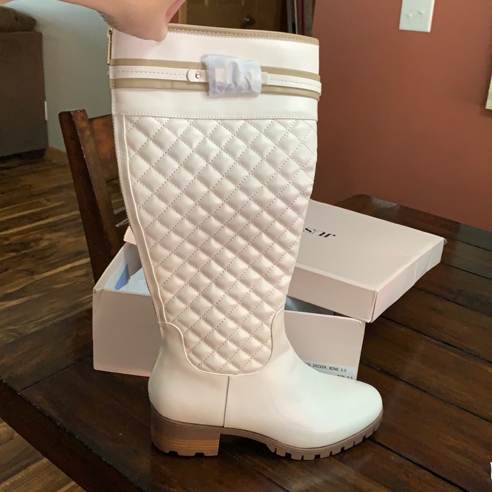 New size 8.5 bone color knee high boots